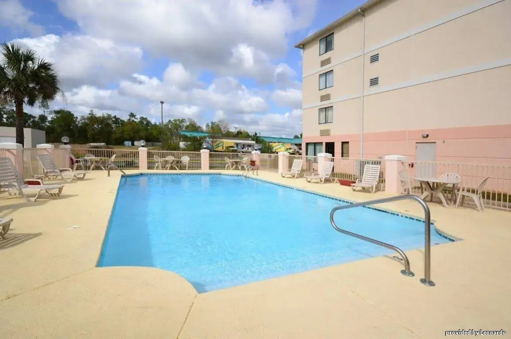 Spark by Hilton Biloxi Ocean Springs