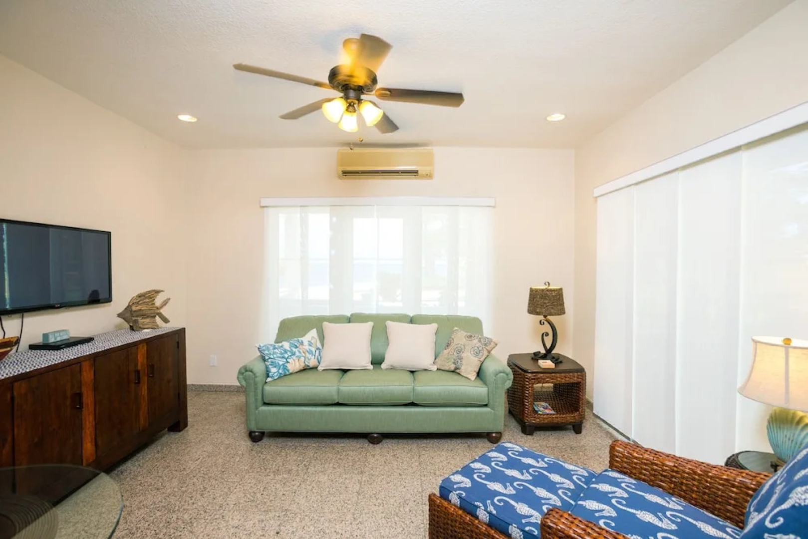 Lawson Rock - Angelfish 100