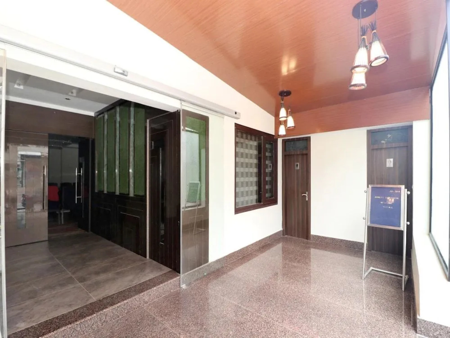 OYO 15890 Hotel Sunciti Extension