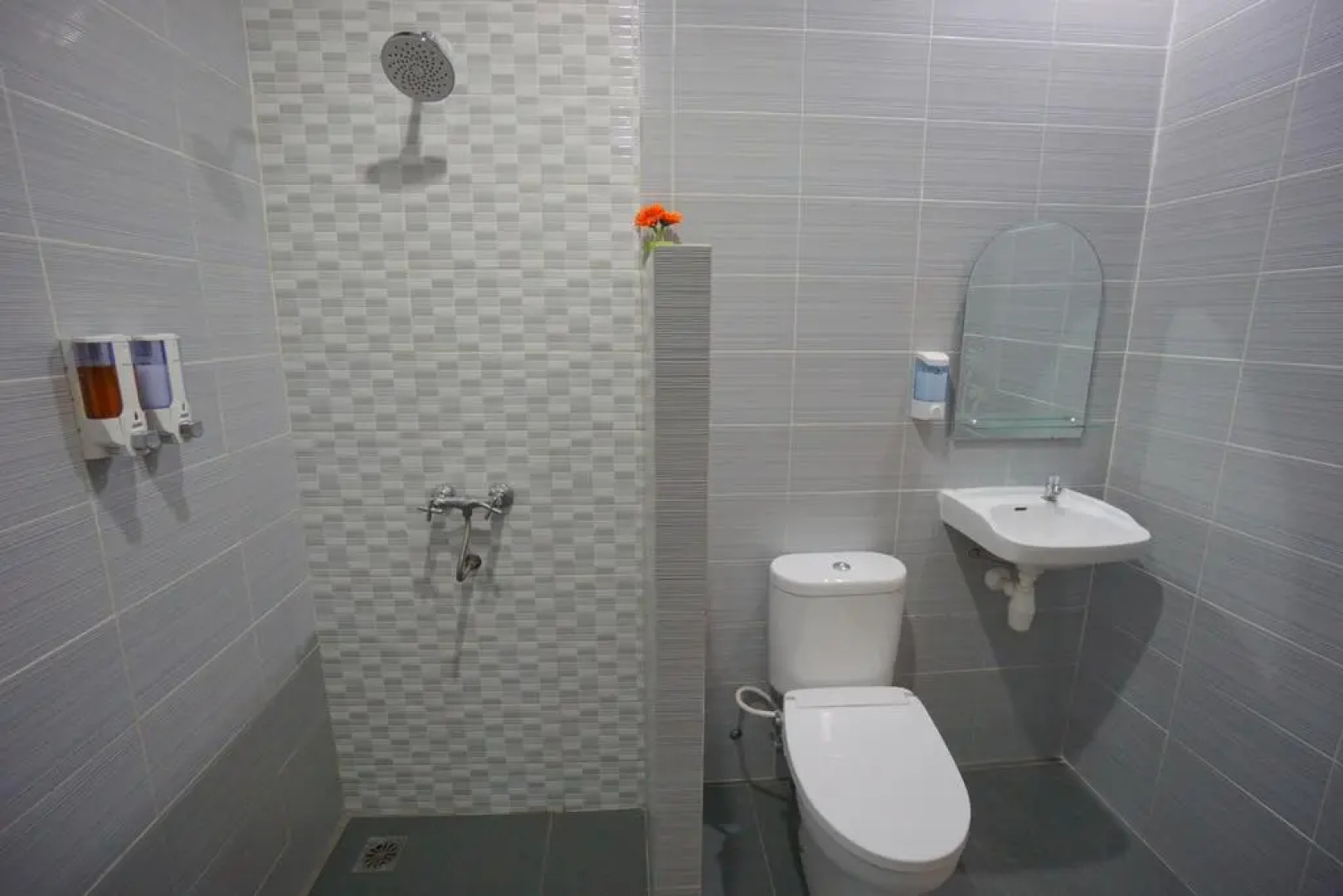 The Cabin Tanjung Hotel