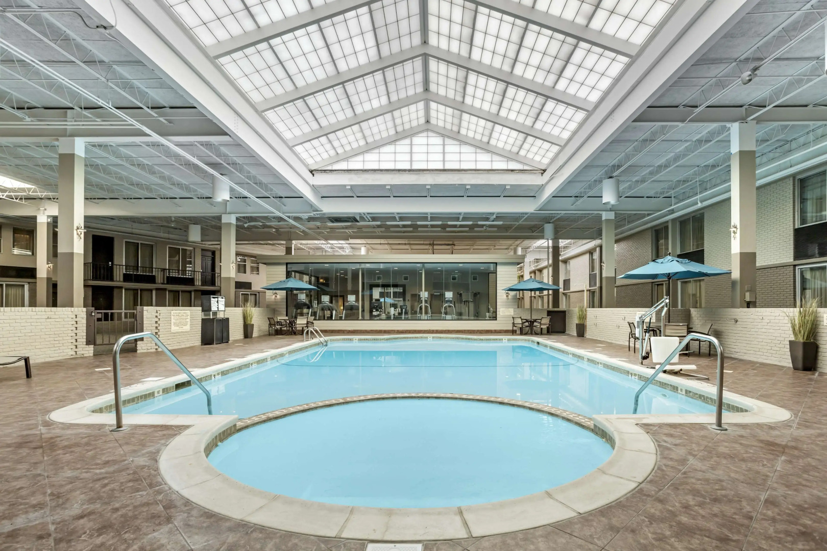 Best Western Plus Kingston Hotel And Conference Center