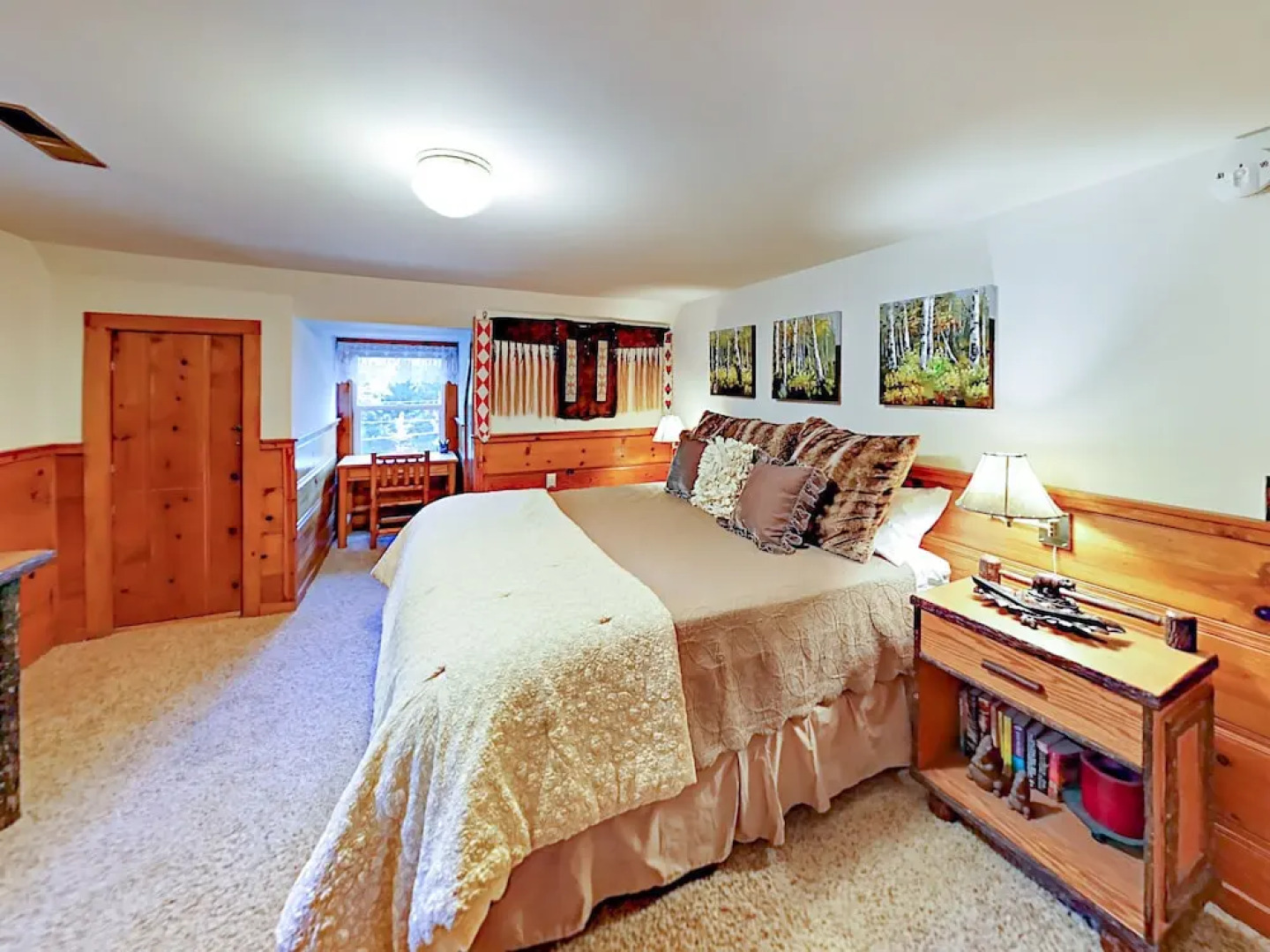 1498 Pine Home 4 Bedrooms 2.5 Bathrooms Home