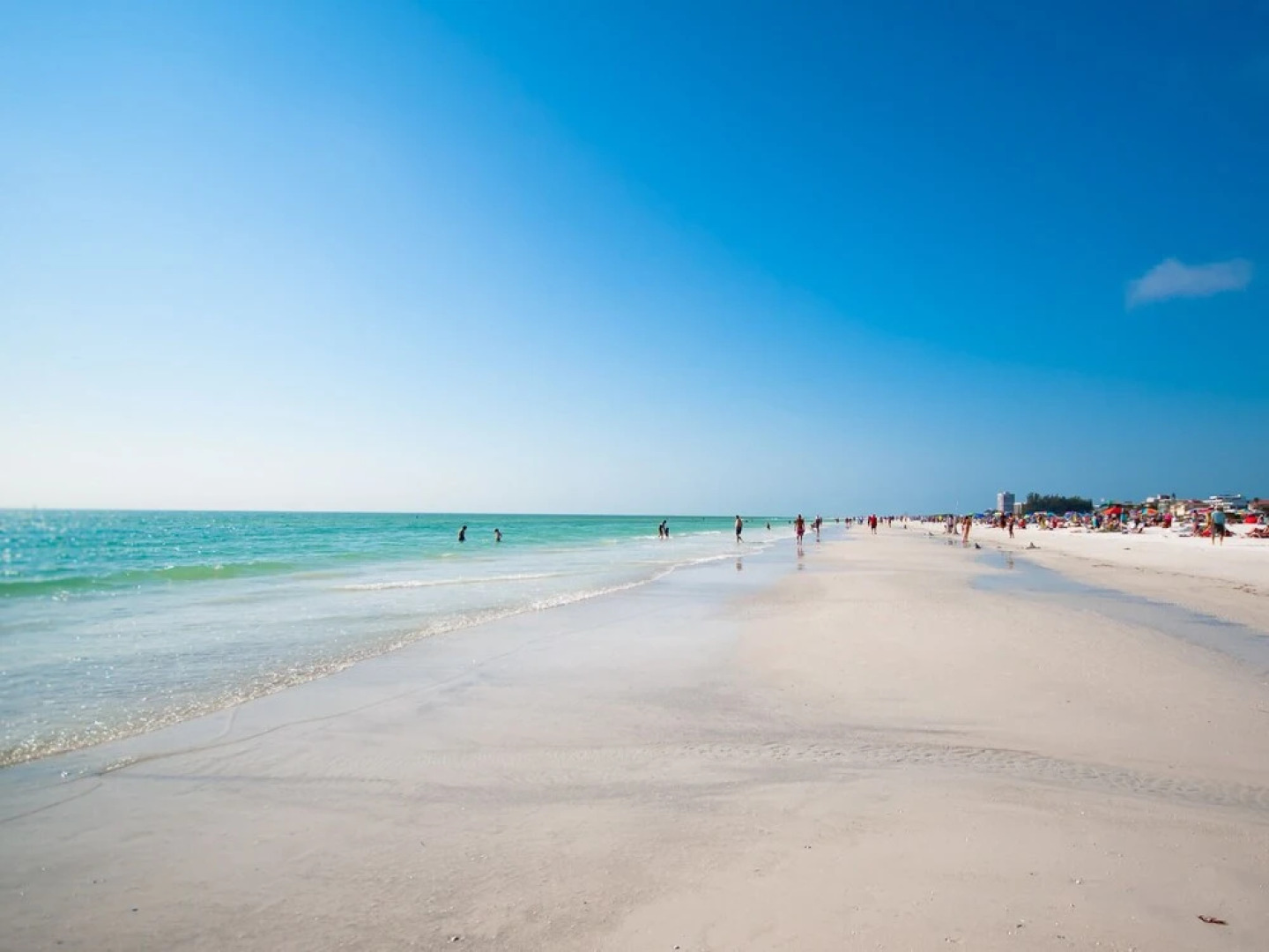 Siesta Dunes Beach 201 by Vtrips