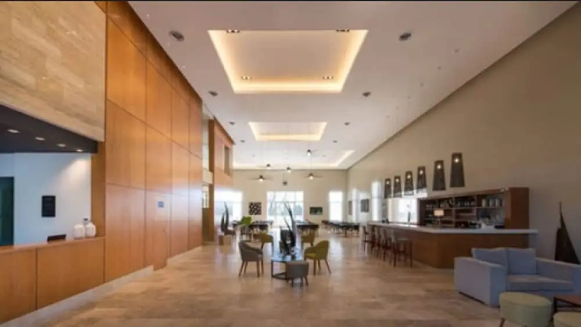 Howard Johnson by Wyndham San Francisco Resort & Conv Center