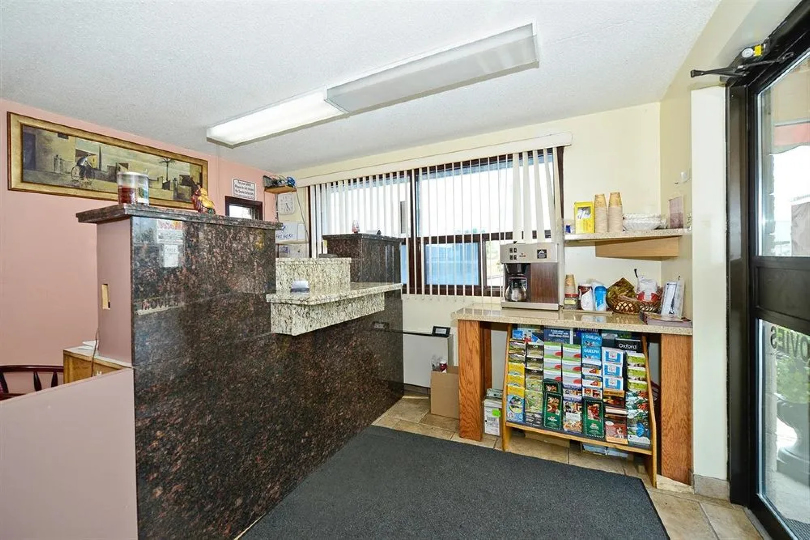 Canadas Best Value Inn