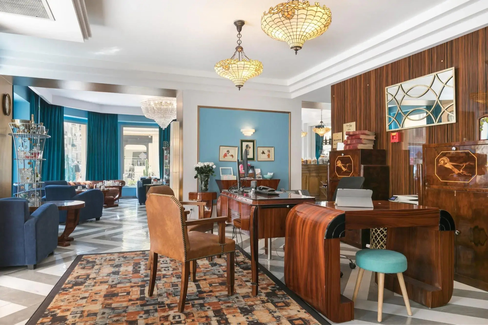 The Jay Hotel by HappyCulture