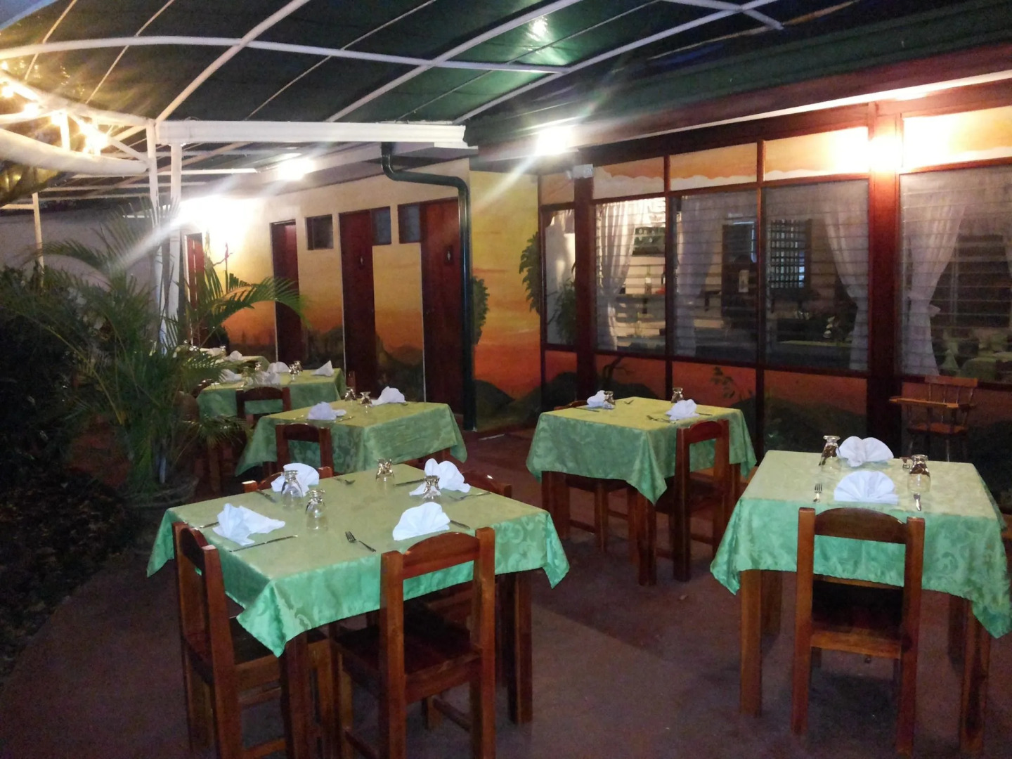 Hotel La Rosa de America