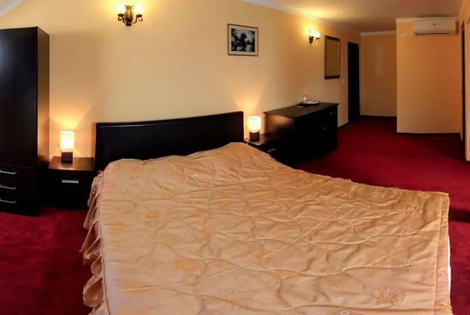 La Storia Guest House