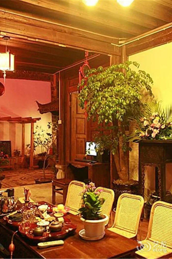 Lijiang Stories From Afar Inn Hanshe