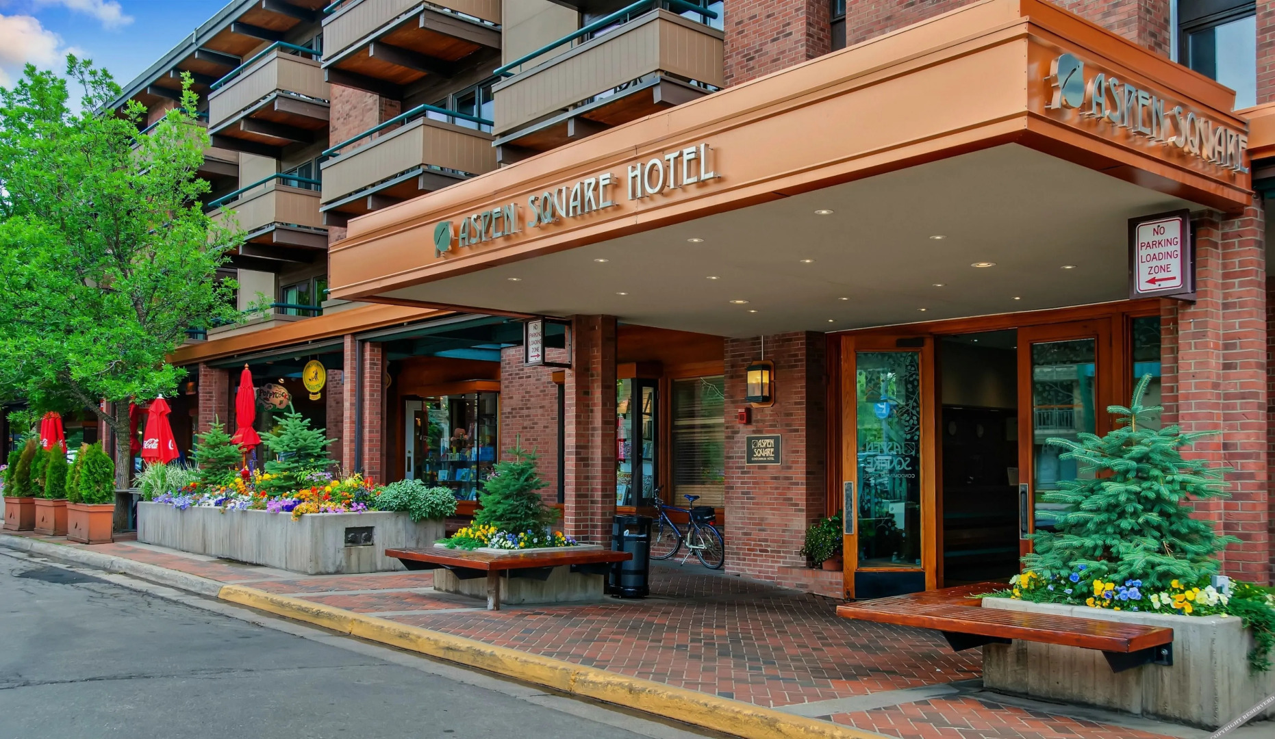 Aspen Square Condominium Hotel