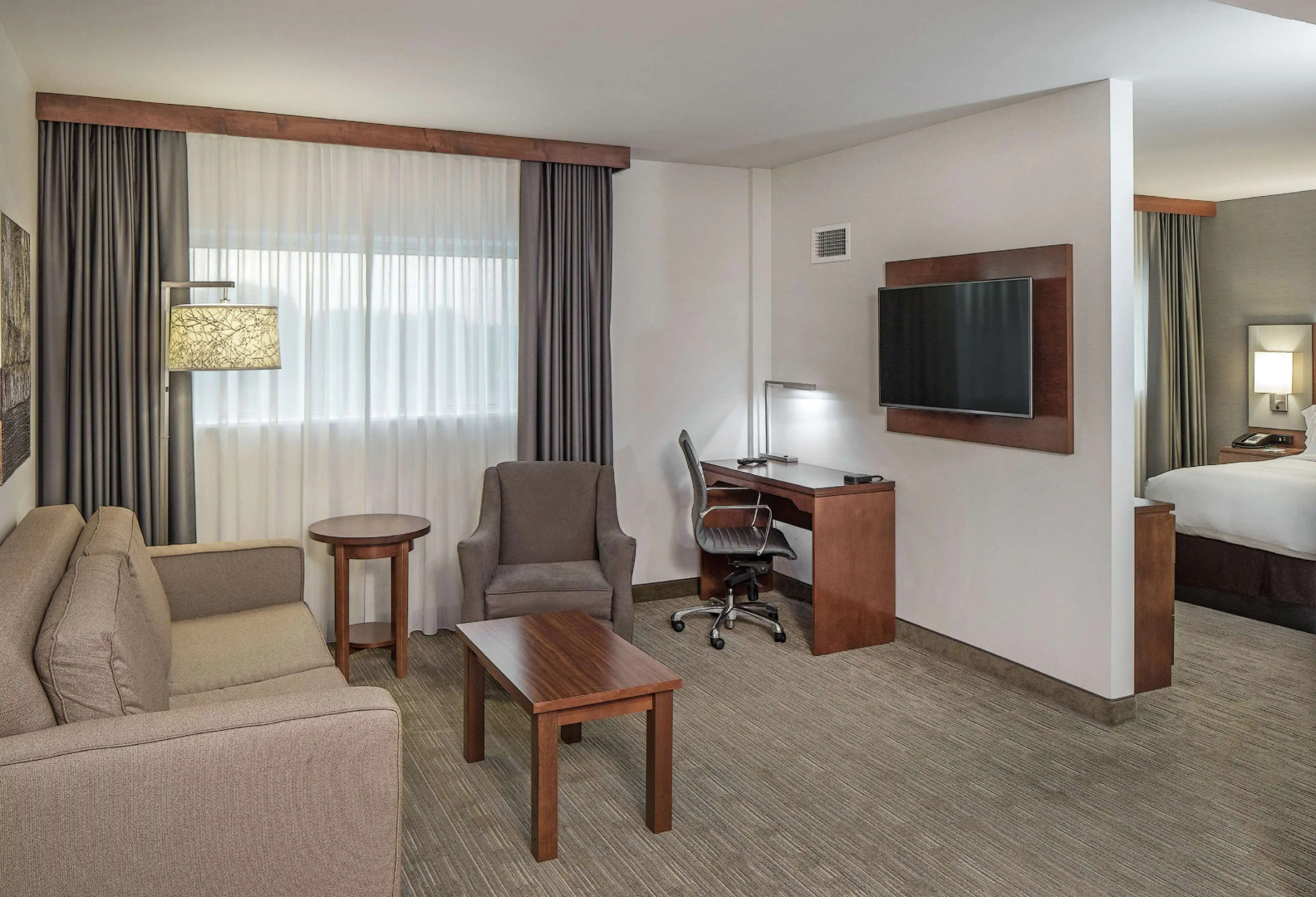 DoubleTree by Hilton Omaha Southwest