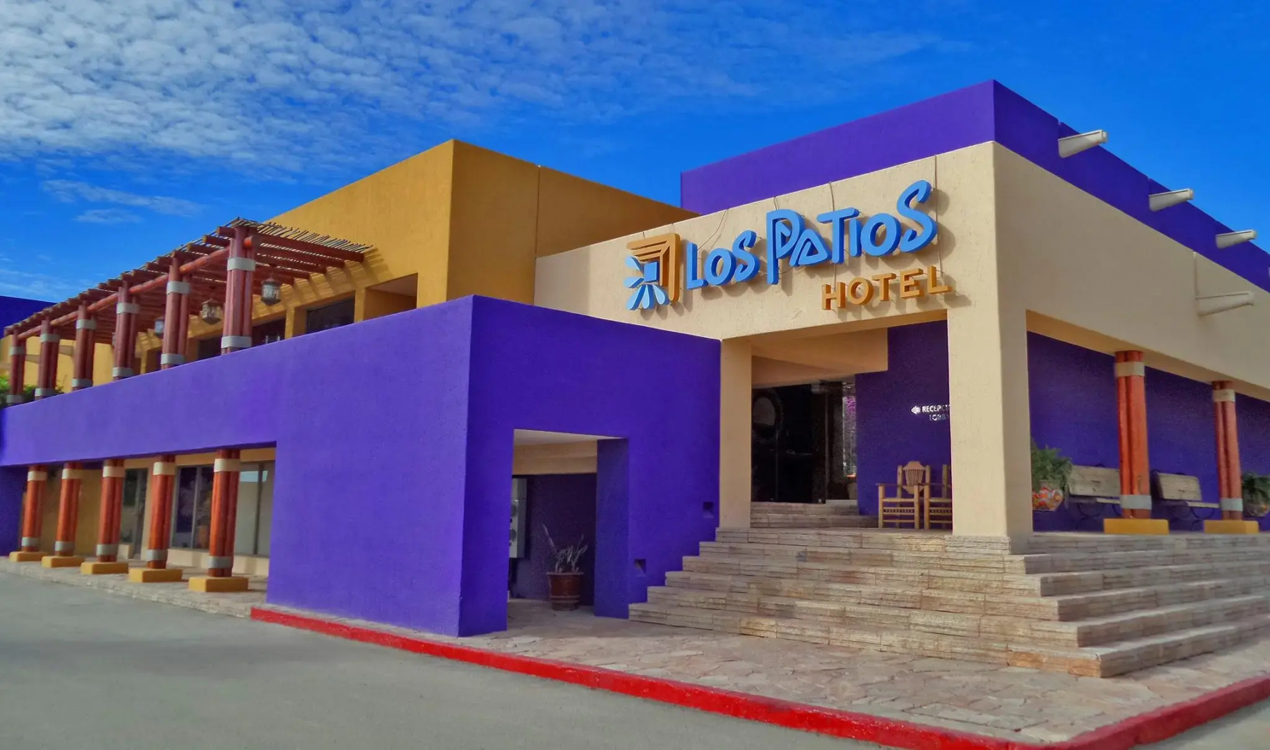 Los Patios Hotel