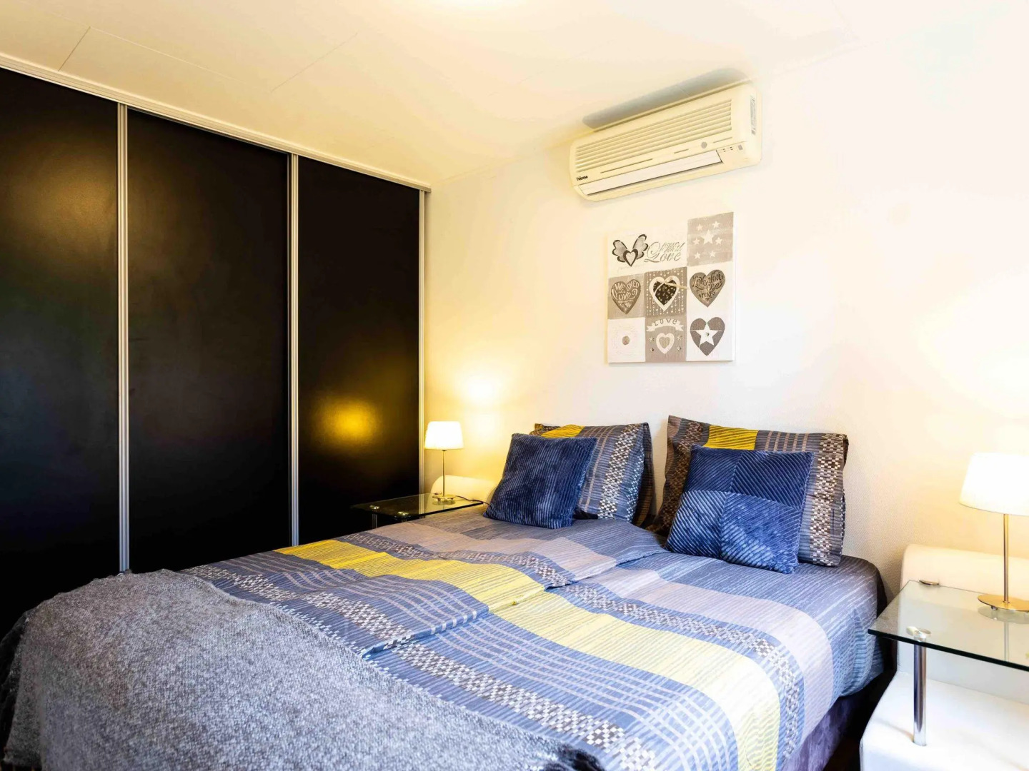 Tidy chalet with garden and WiFi, close to Park De Veluwe