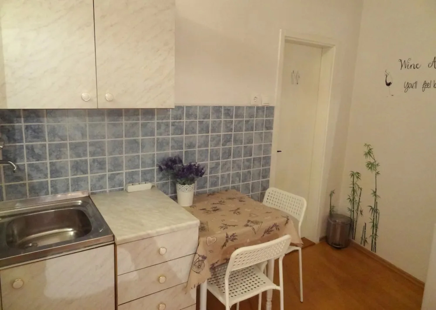 Old Center Apartments