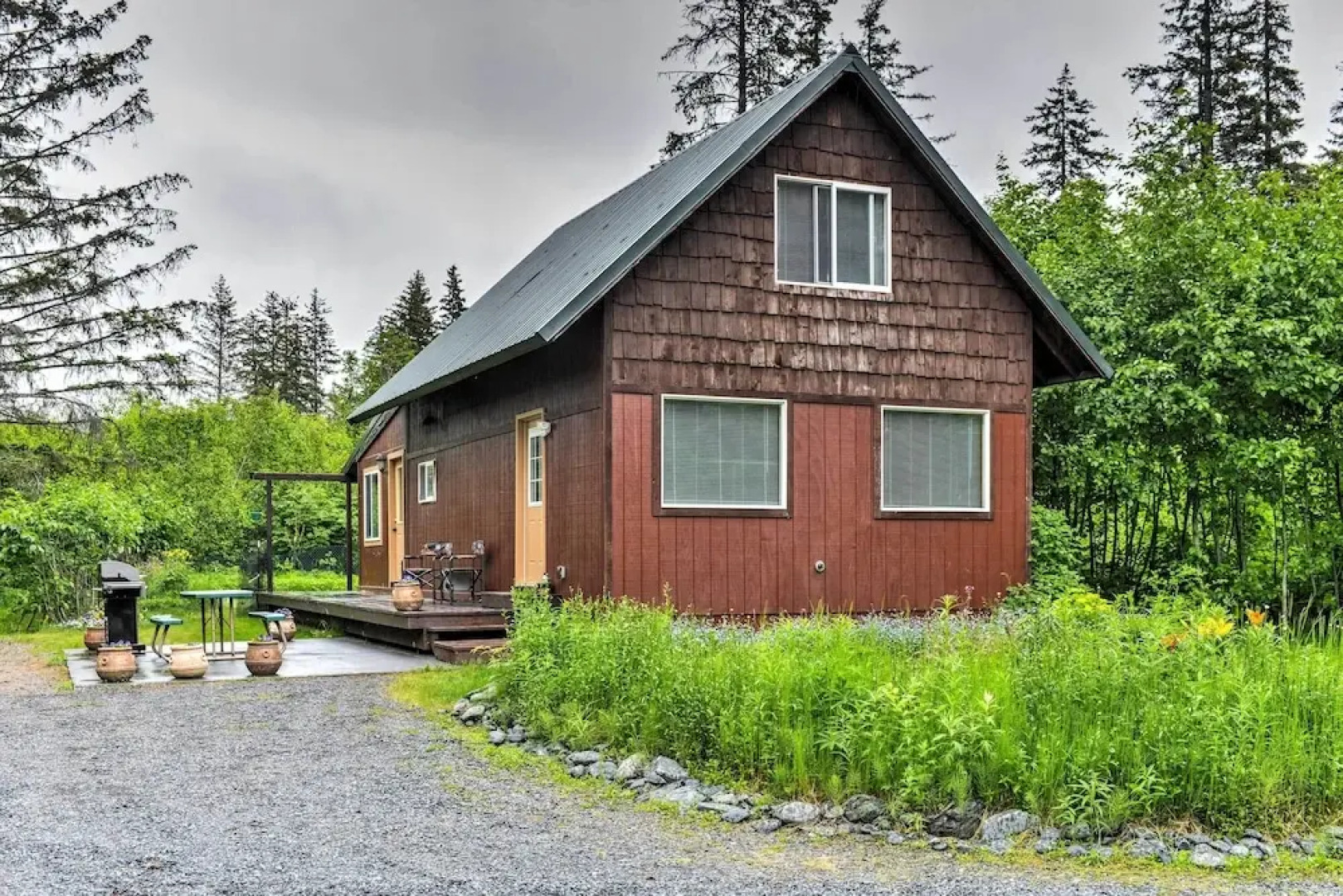 Secluded Seward Home: Patio, 2 Mi to Kenai Fjords!