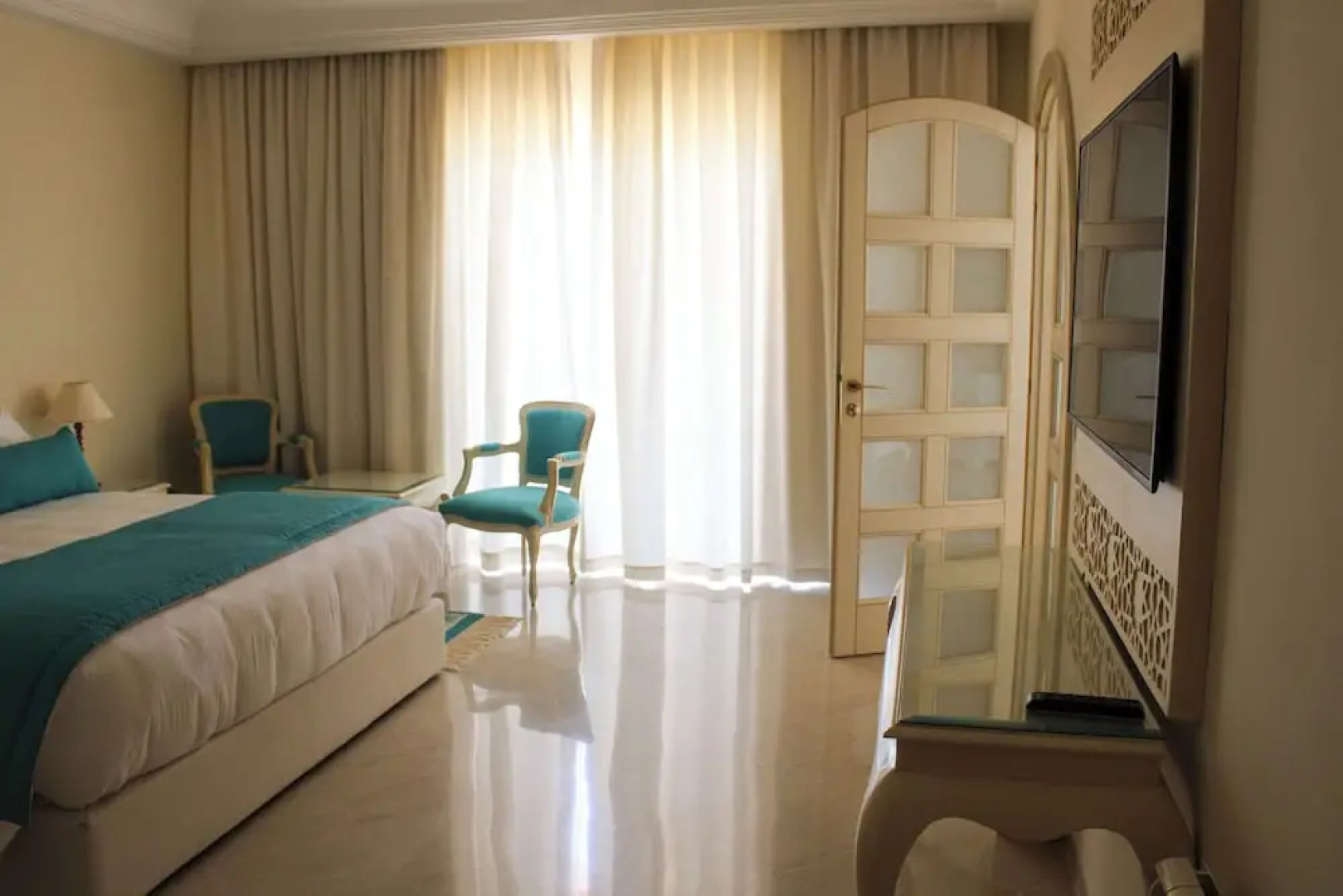 Royal TULIP Korbous  BAY Hotel