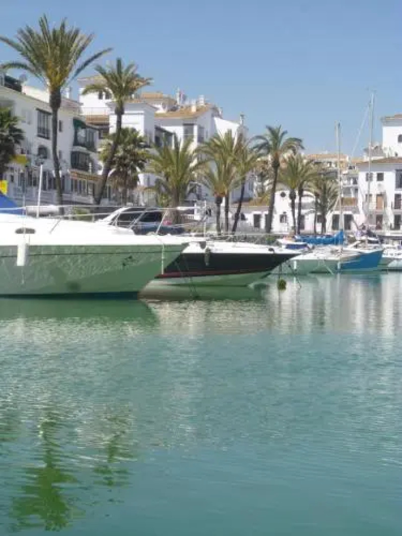 2155-Nice groundfloor with pool view