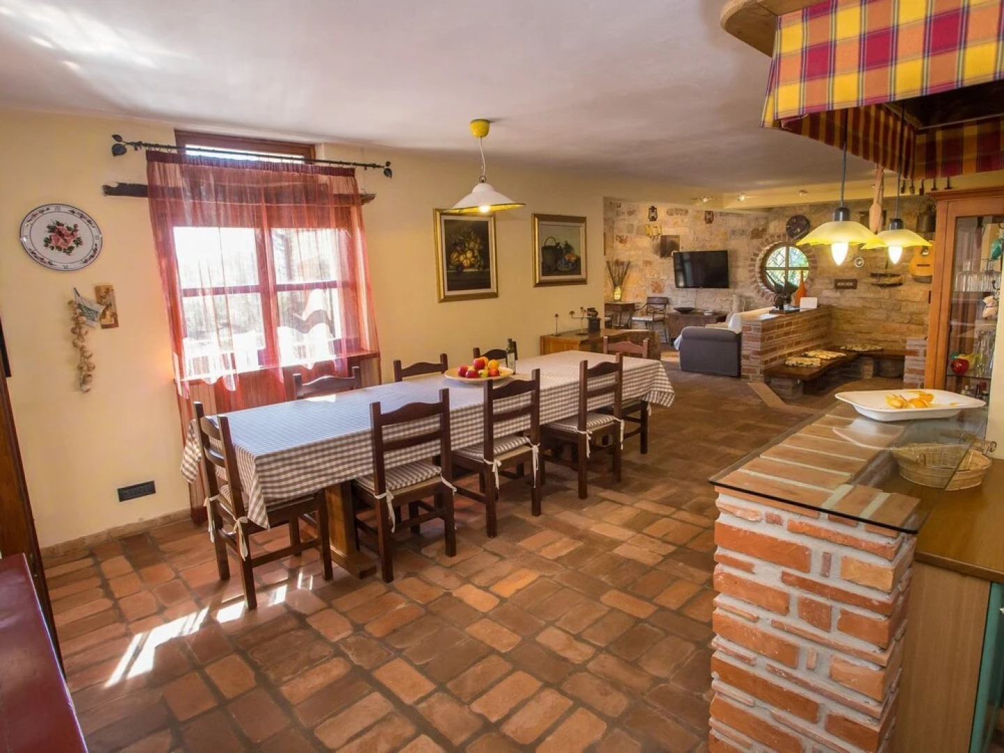 Quaint Holiday Home With Swimming Pool in Kaštelir