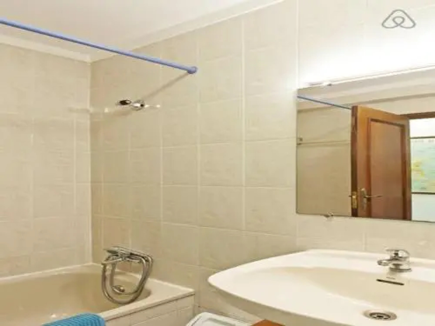 Apartment with Small Garden