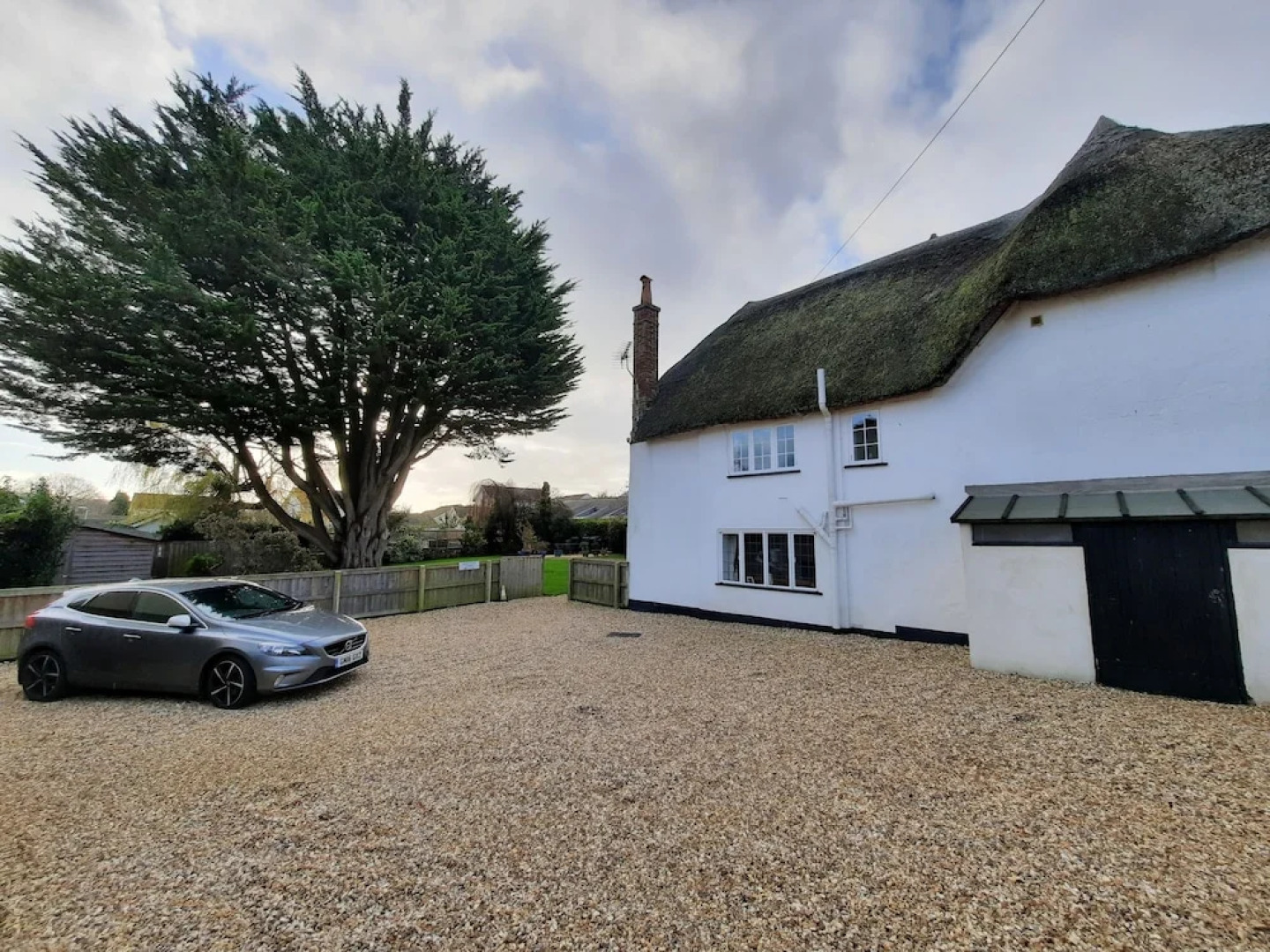 The White Cottage B&B