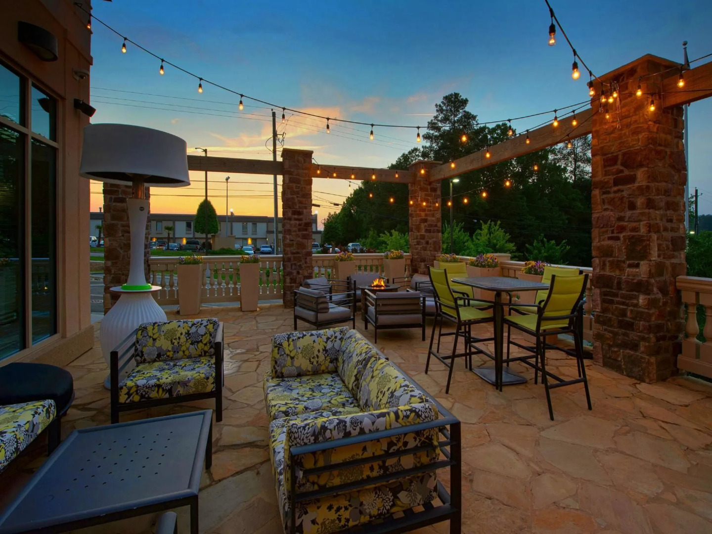 Hilton Garden Inn Raleigh /Crabtree Valley