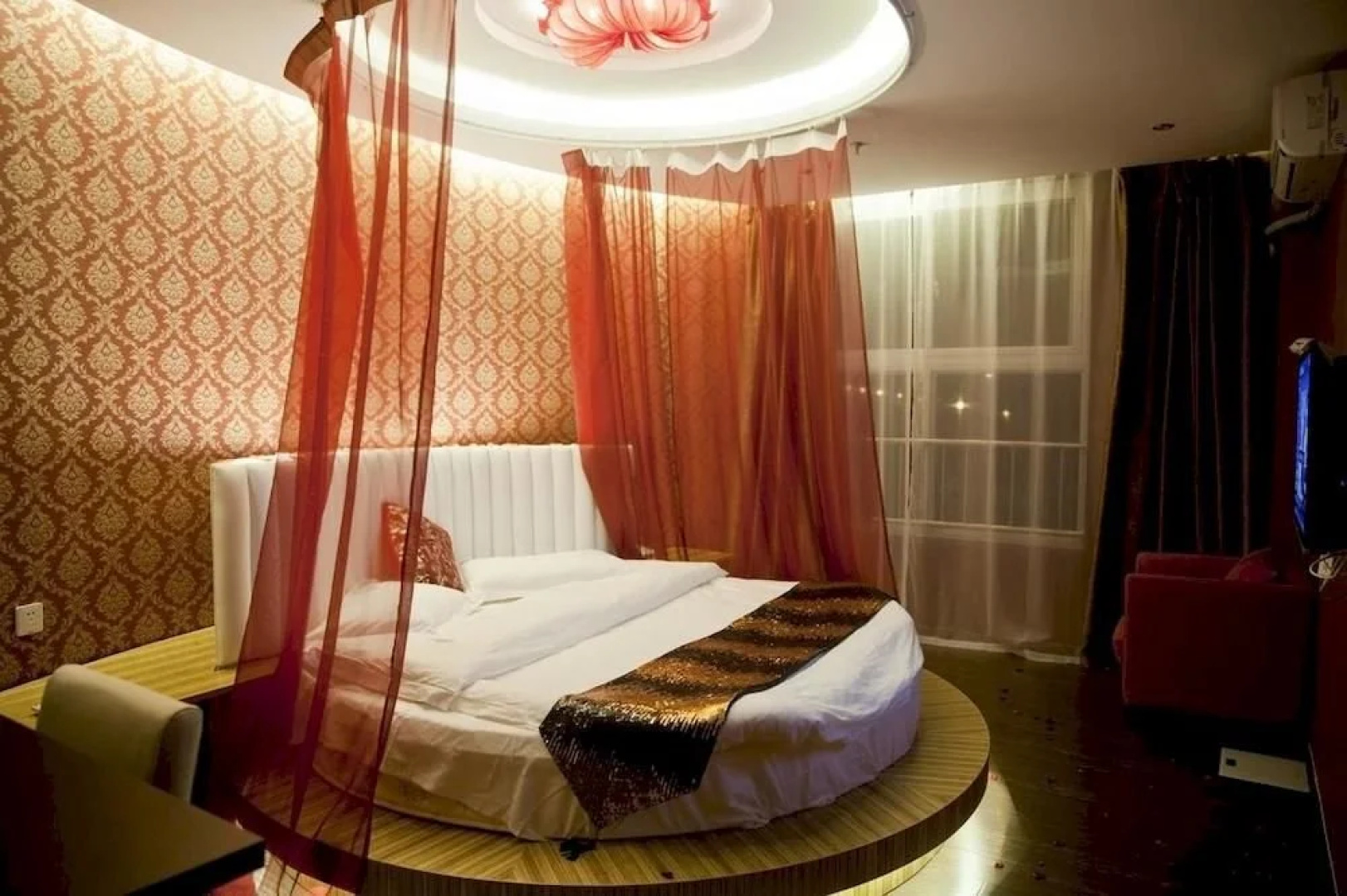 Joy Inn Chuxiong