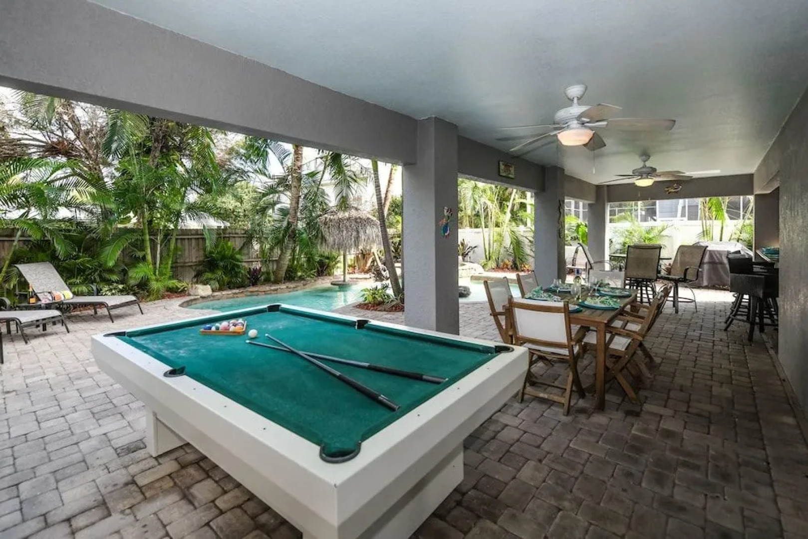 Coral Escape by AMI Locals