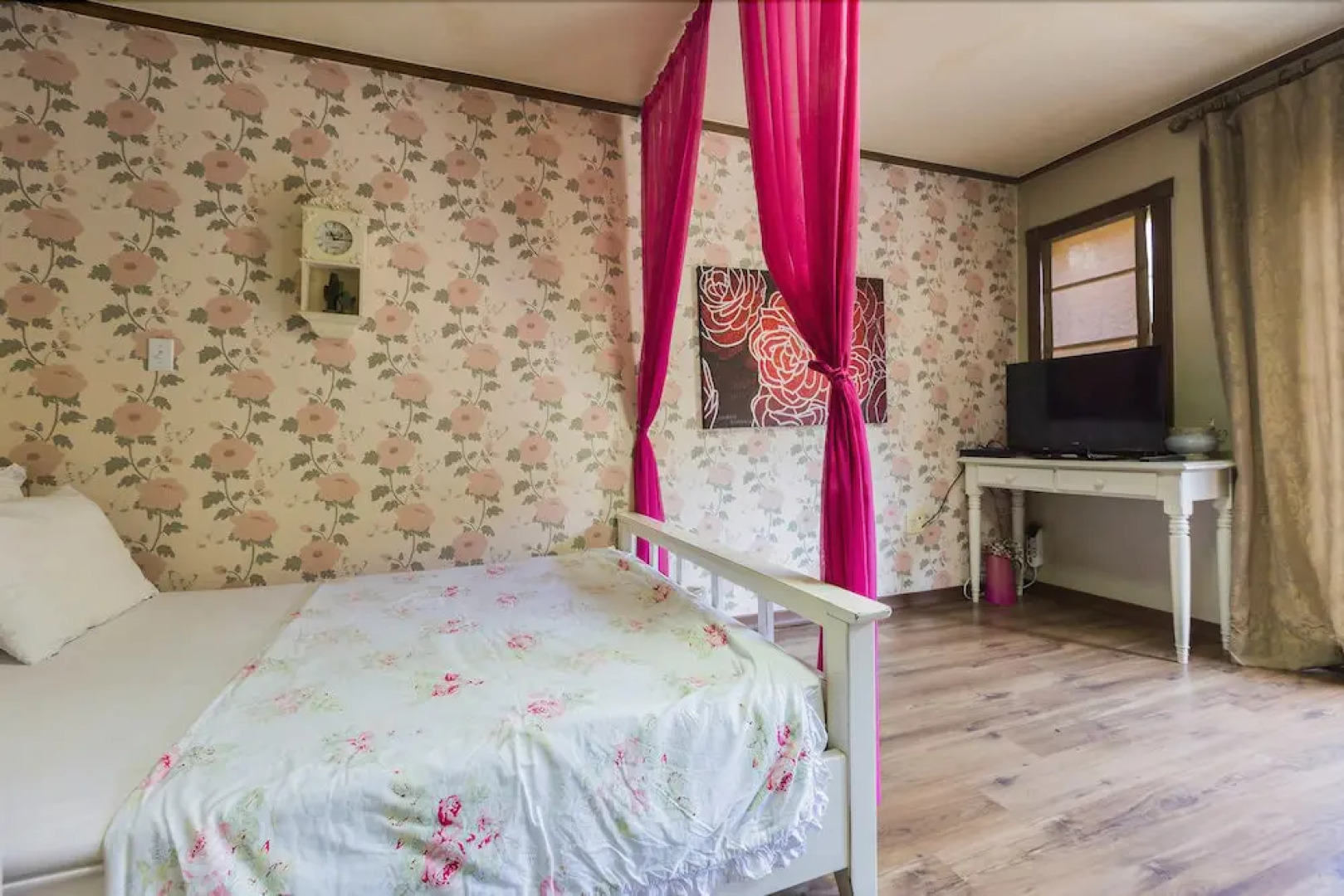 Yangpyeong Island in Forest Pension