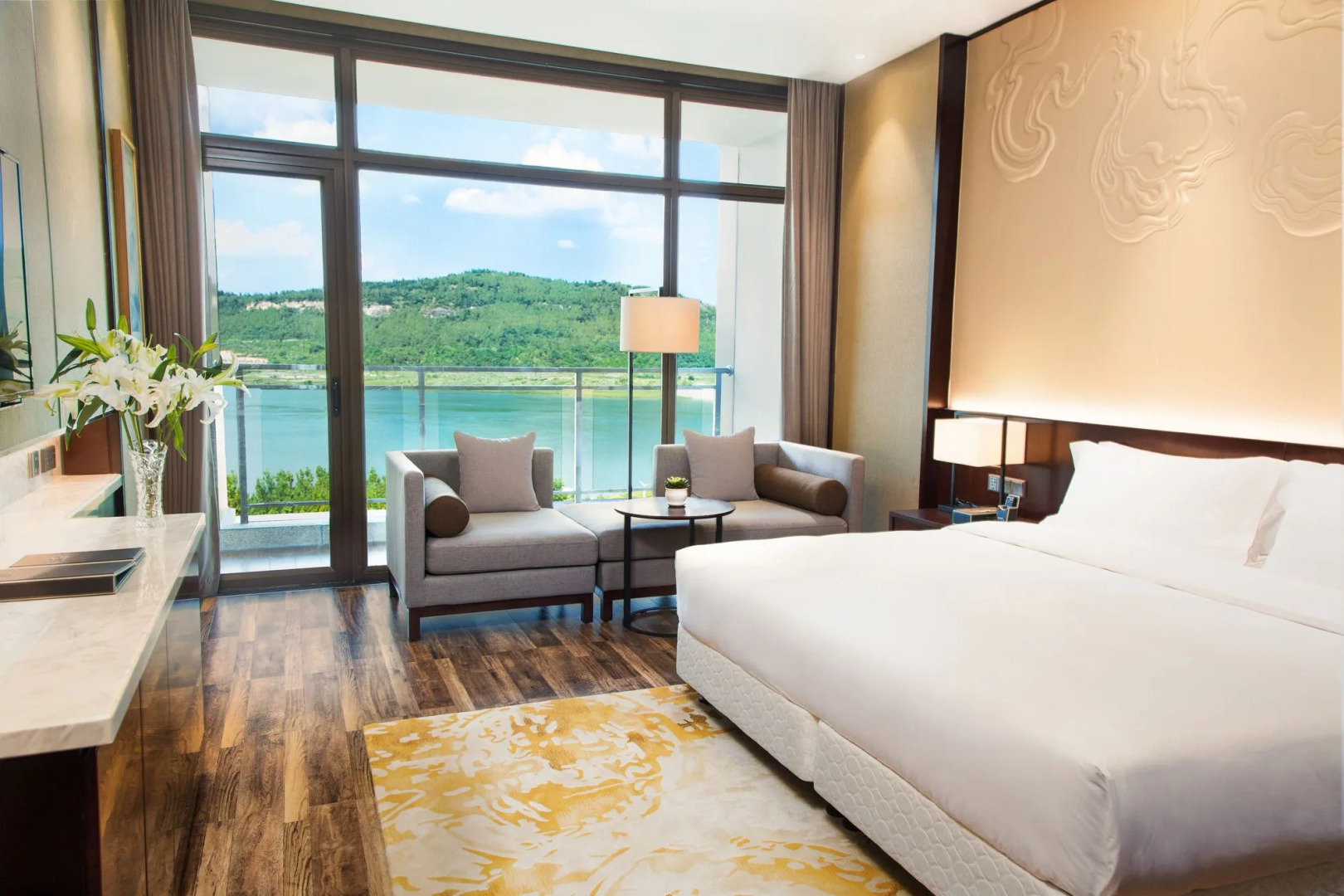 Minyoun Langzhong Ancient City Resort