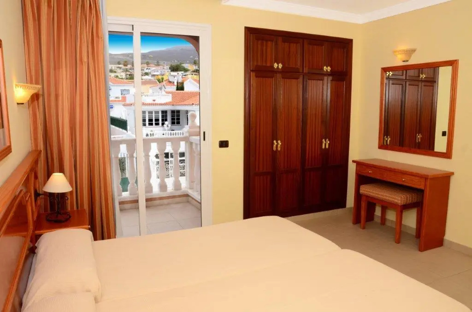 Apartamentos Callao Mar