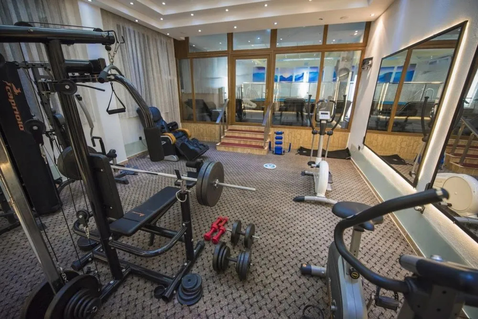 La Familia Residence