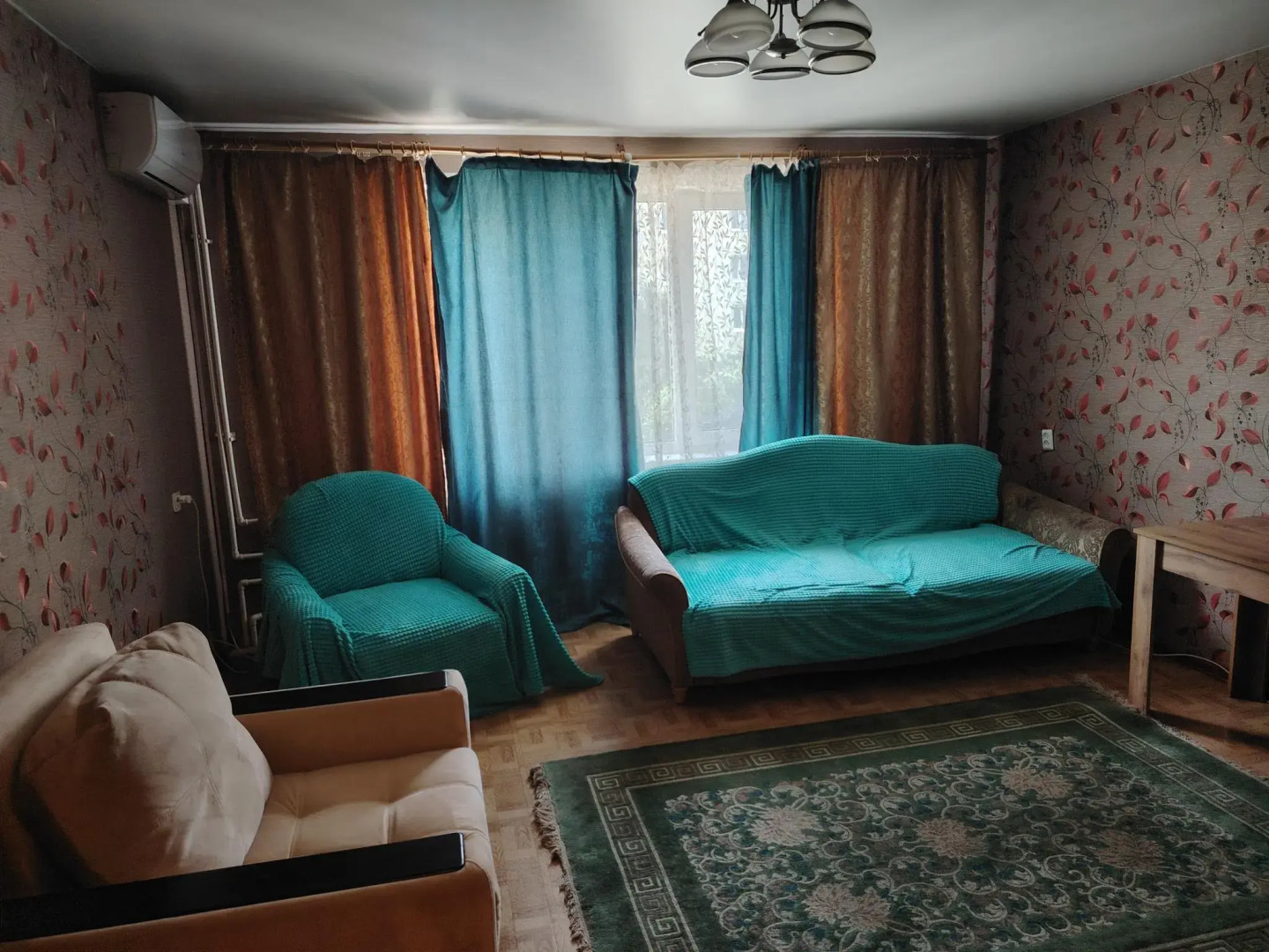 Апартаменты на улице Брянская 11