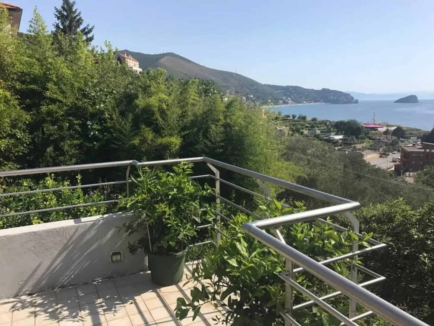 Villa With 4 Bedrooms in Noli, With Wonderful sea View, Enclosed Garden and Wifi - 400 m From the Beach