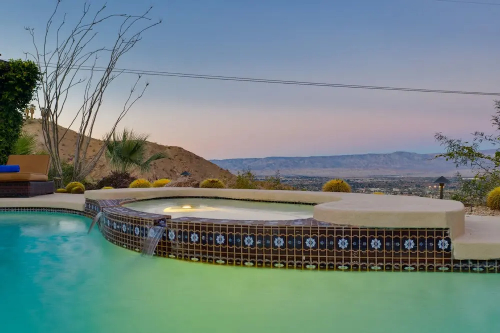 New Listing! All-suite Hilltop W/ Pool, Spa 2 Bedroom Home