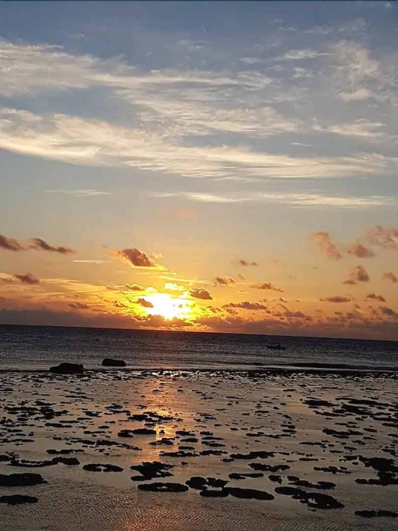 MAISON MUCUNA, pieds dans l'eau - Adults only