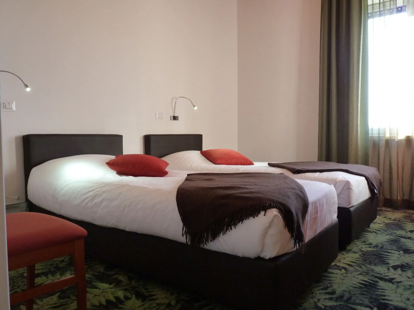 LH Arca Street Art Hotel