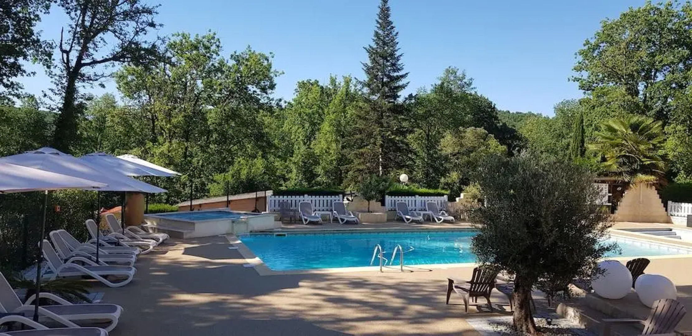 Camping Et Village Vacances La Cheneraie