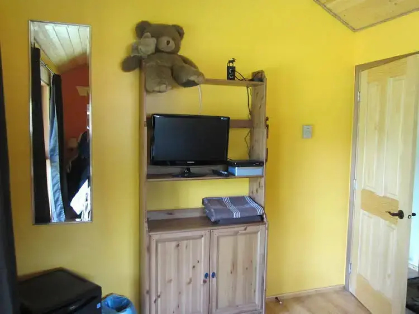 Seawood Bed & Breakfast & Cabins