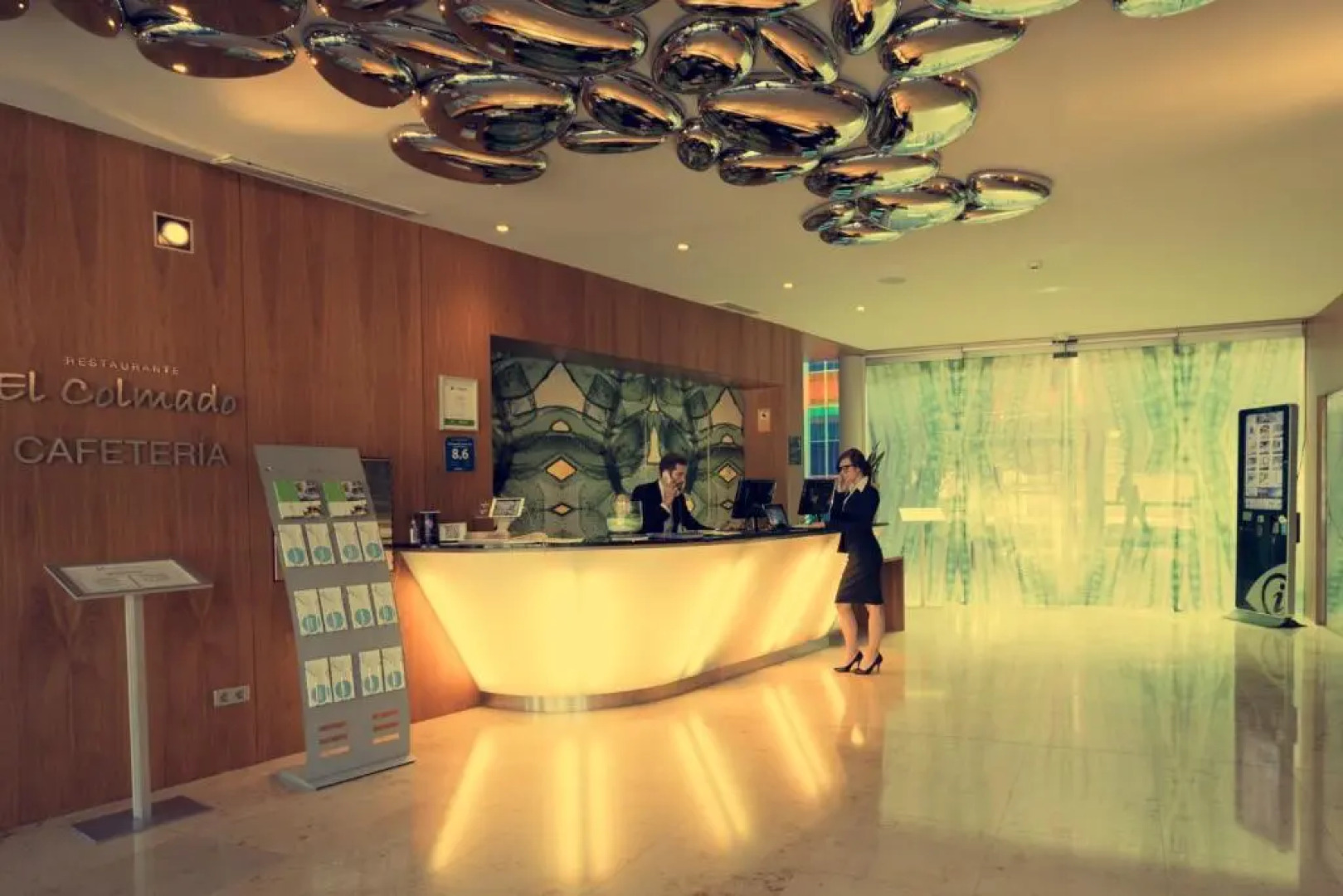 Jardines de Uleta Suites