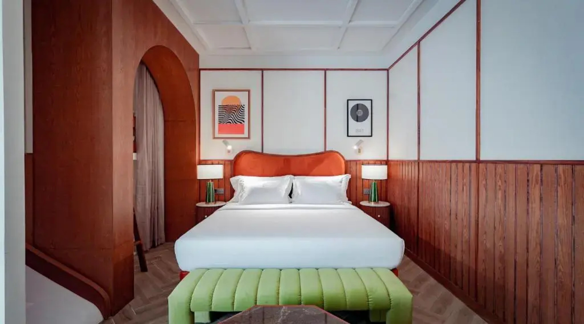 Sugar Marina POP, Kata Beach