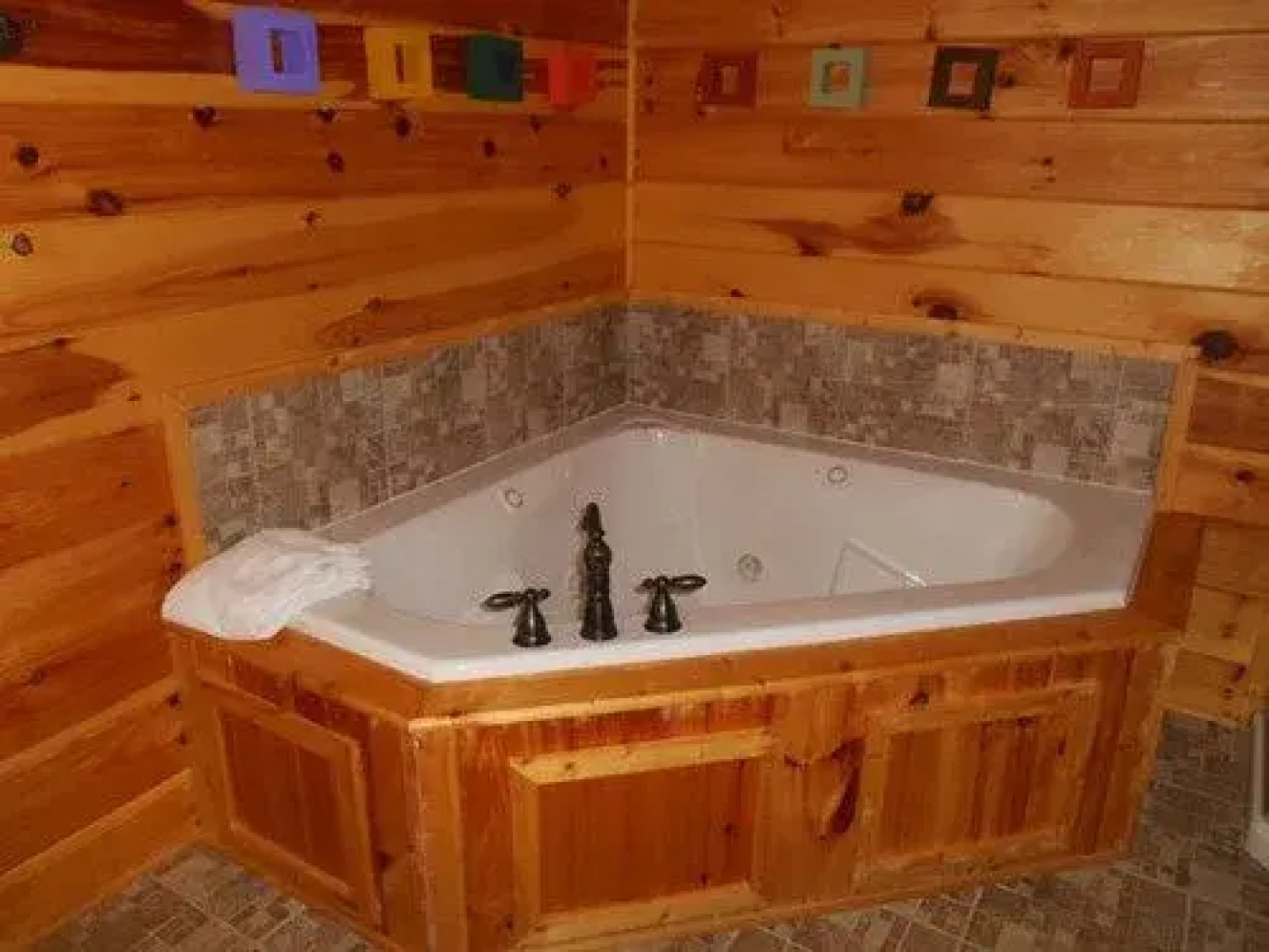 Azalea Inn Bed & Breakfast