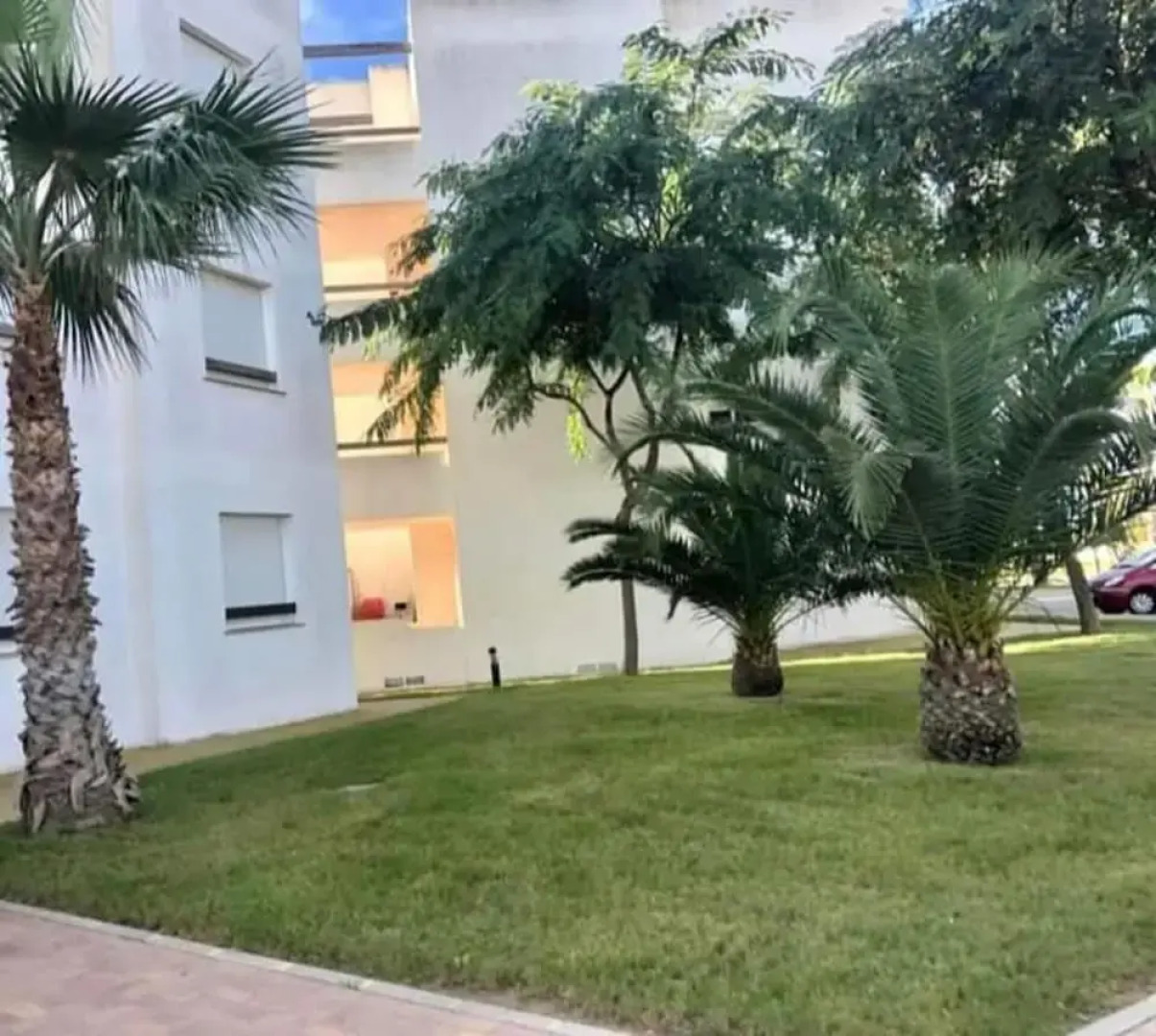 Stylish 2-bed Apartment Overlooking the Fairways