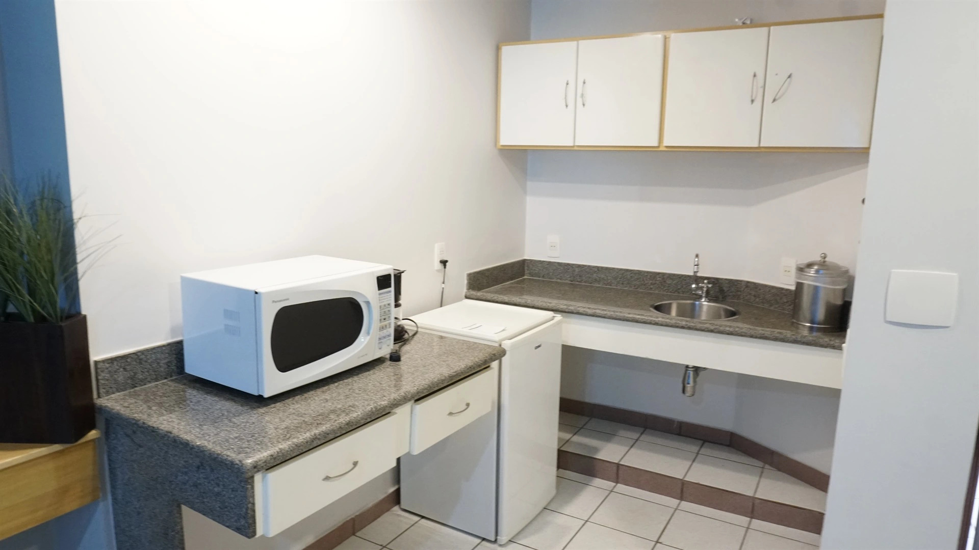 Bahamas Duplex by WS