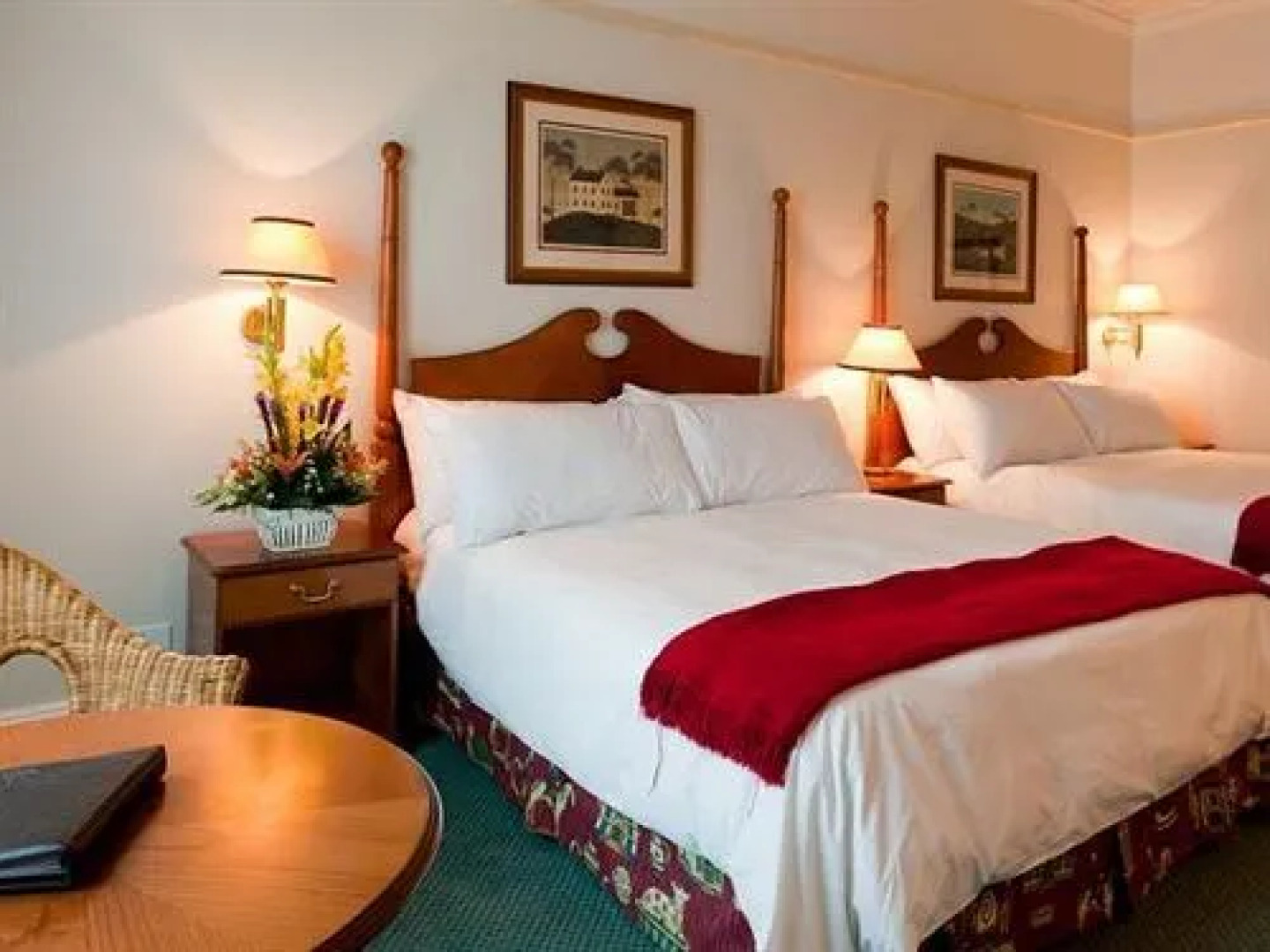 Graceland Hotel & Casino Country Club