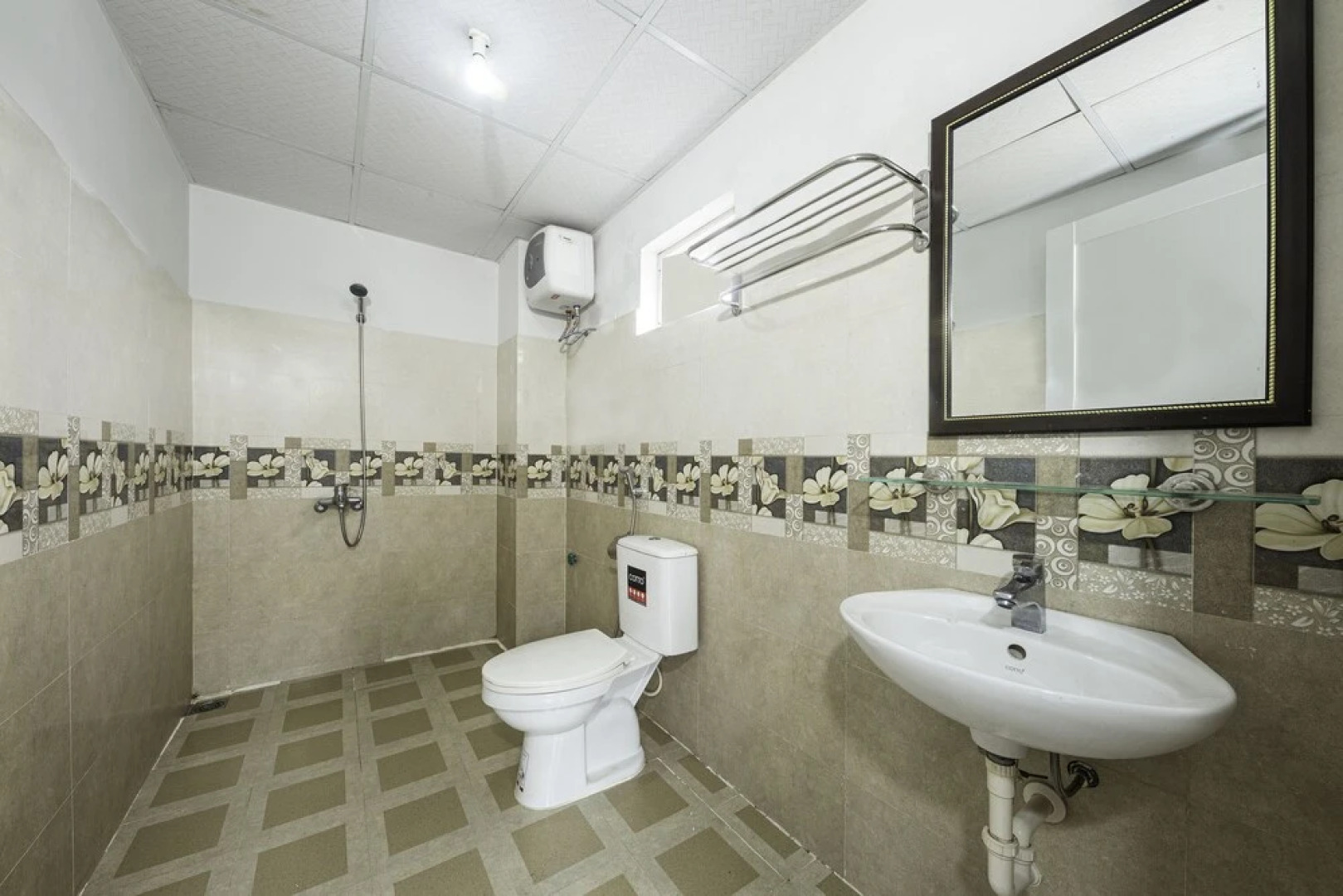 Oyo 1022 Ngoc Hang Hotel