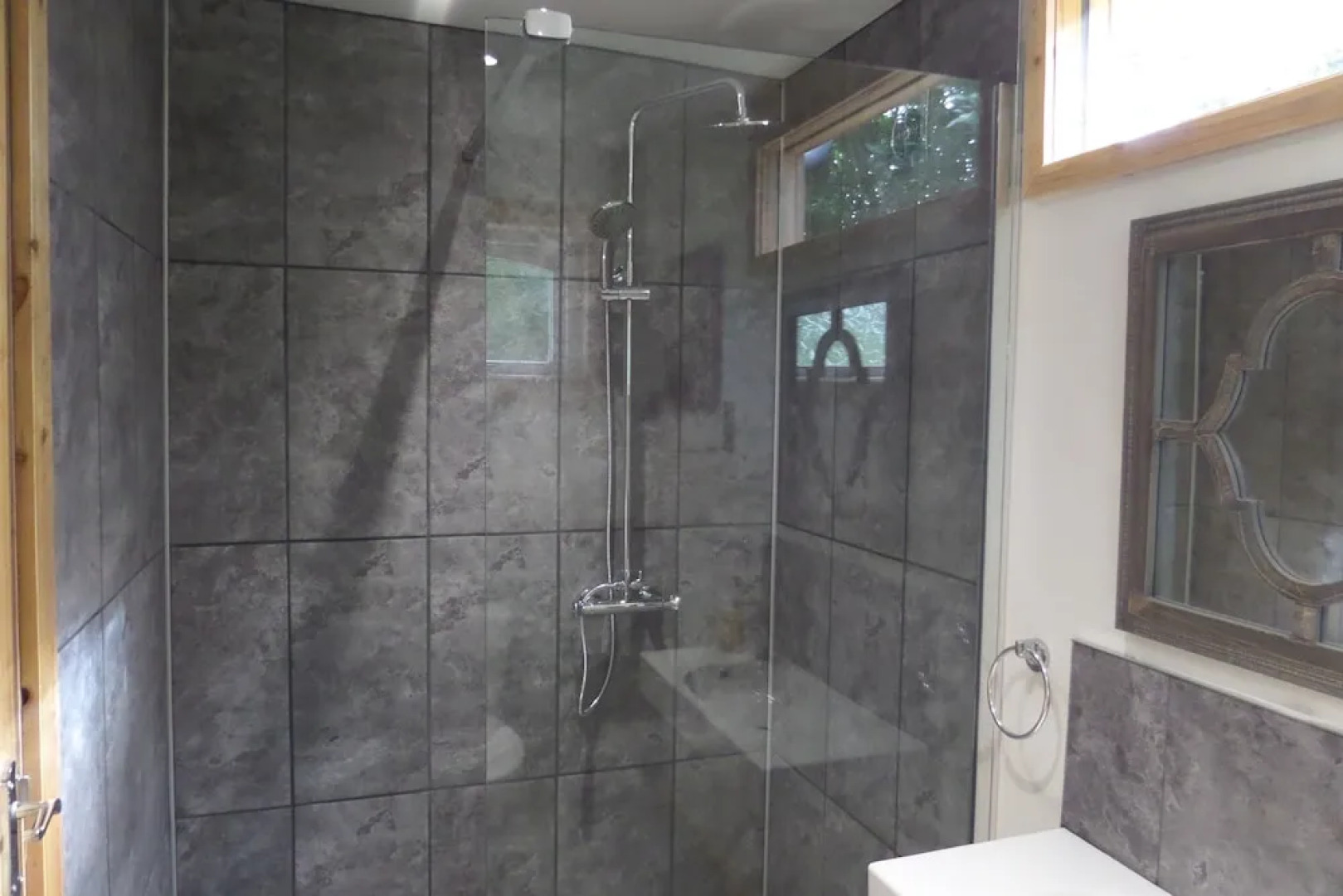 Charming 1-bed Garden Lodge in Boyndie, Banff