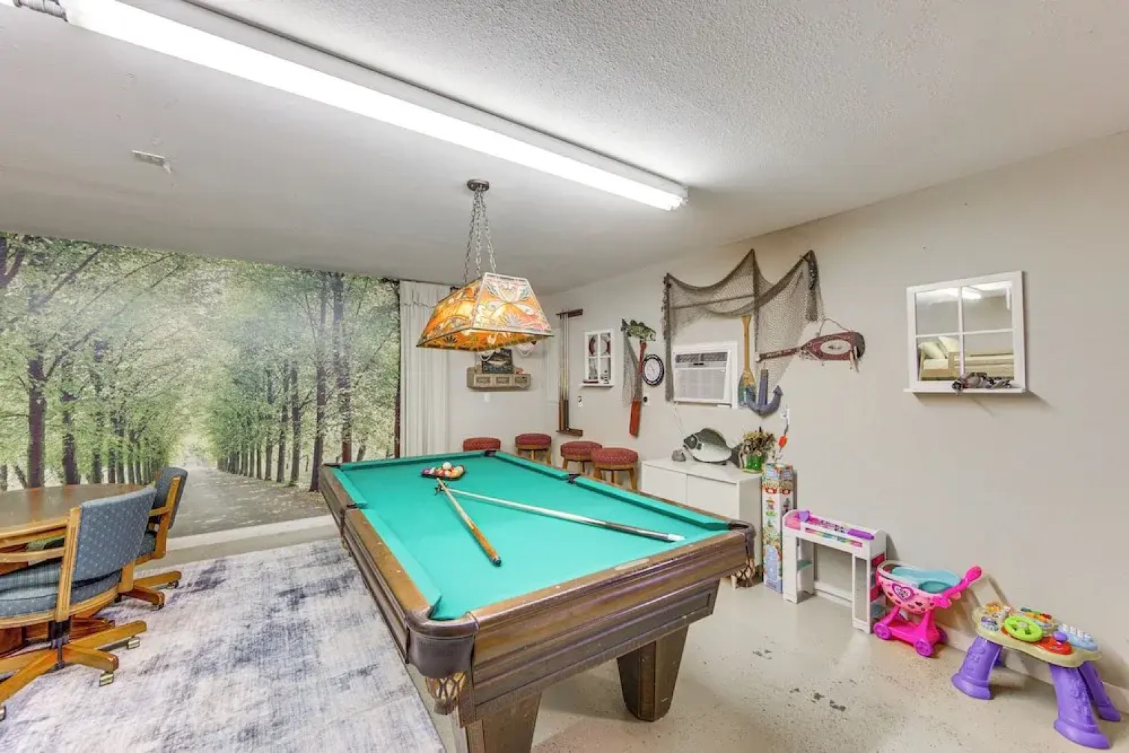 Rhodes Retreat w/ Dock on Cedar Creek Lake!