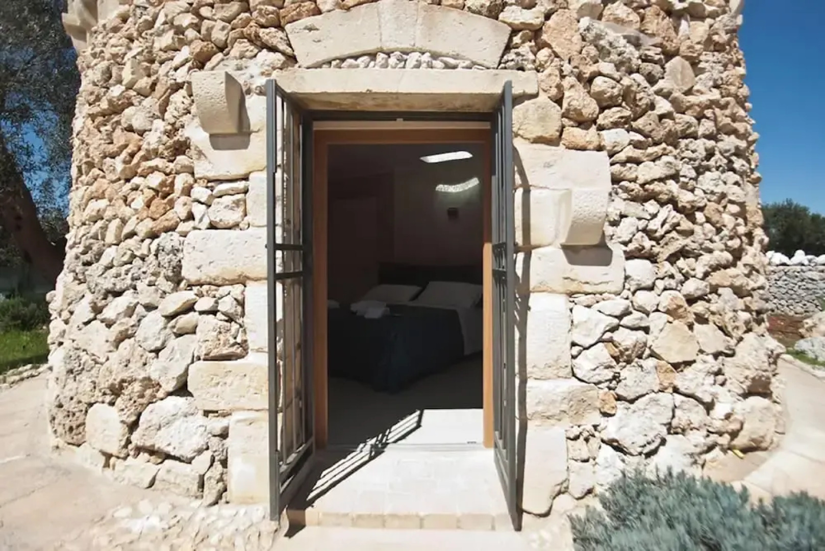 Tenuta Bouganville With Garden And Pool