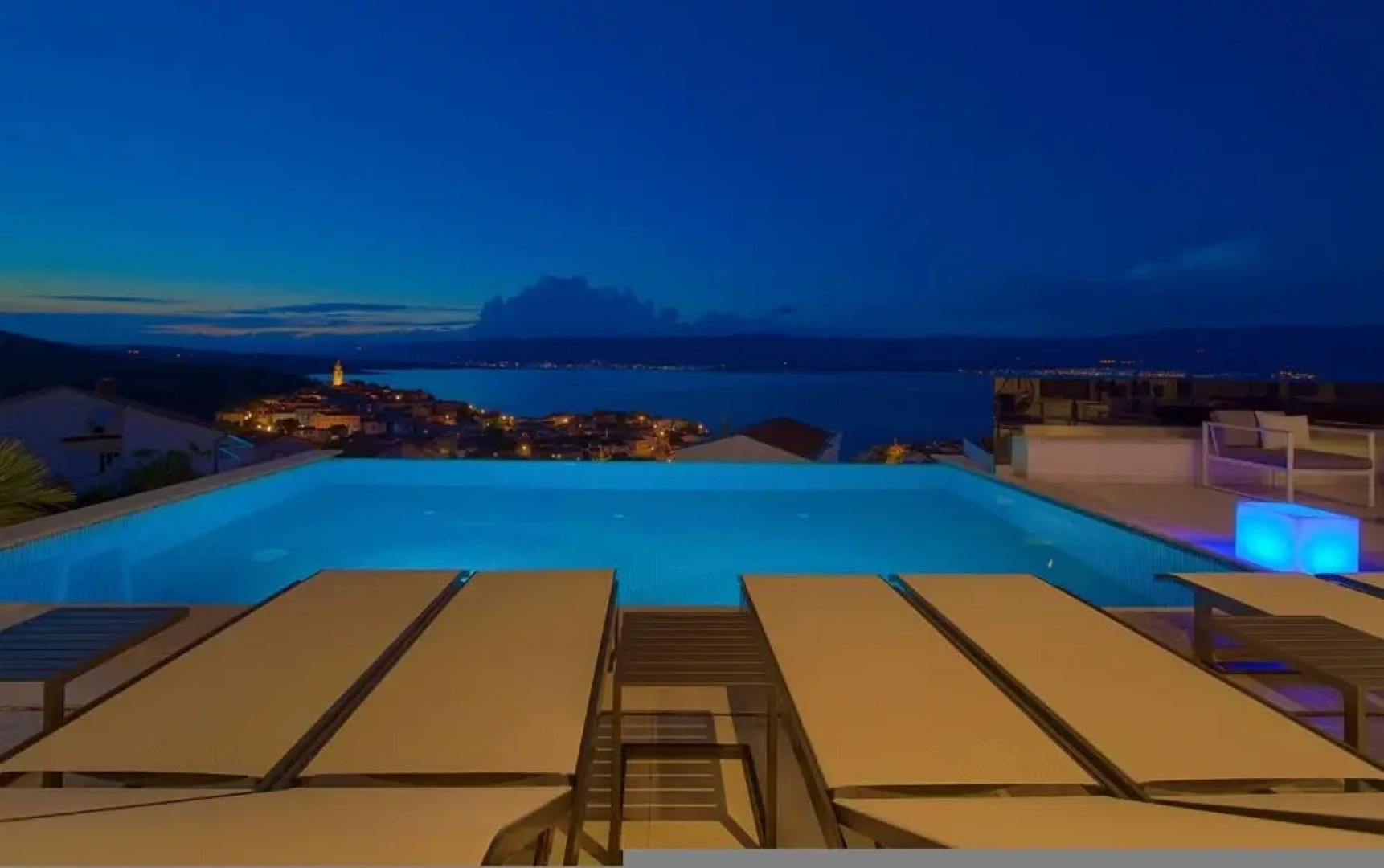 Villa Majestic With Sauna and Beautiful Views