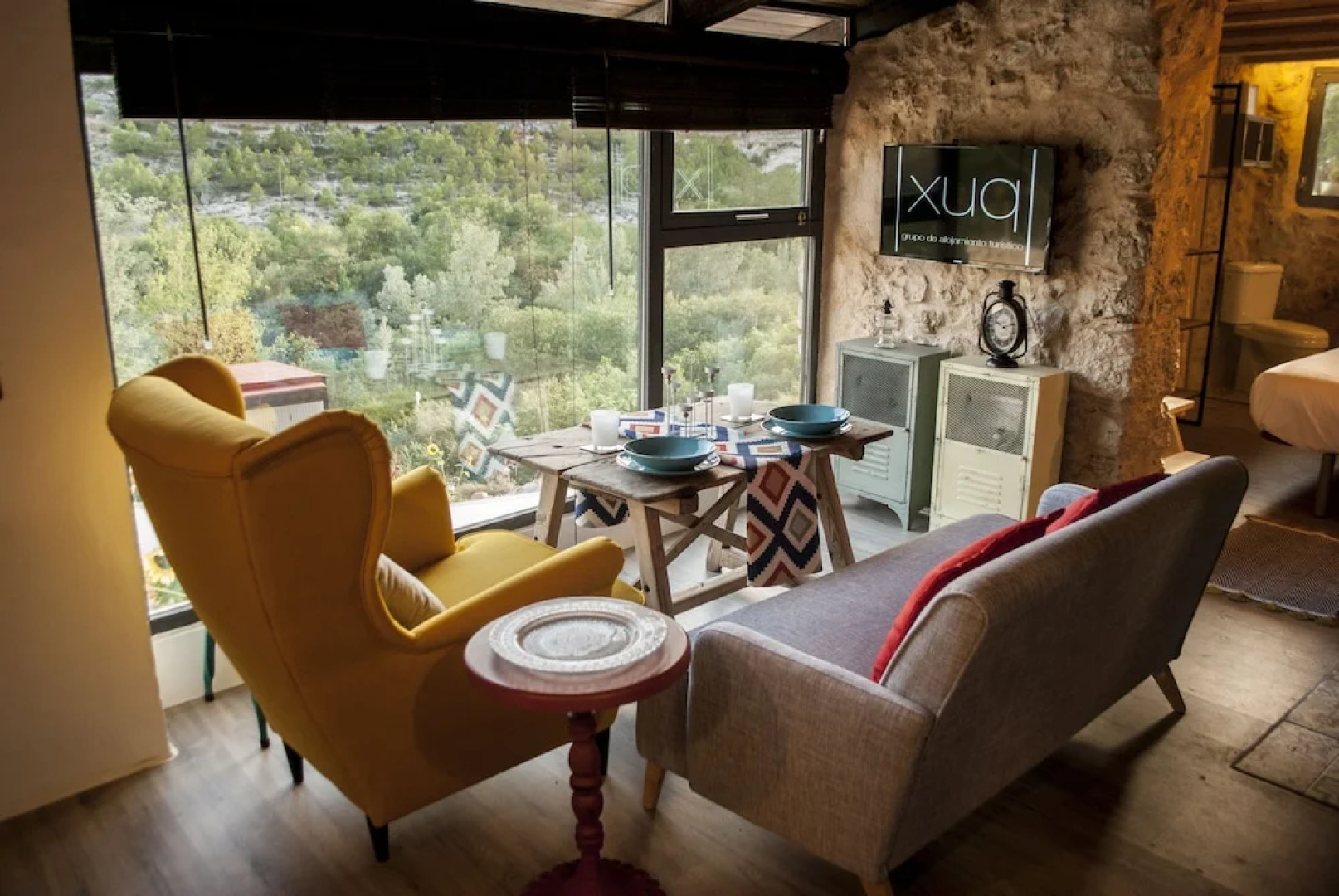 XUQ Grupo de Alojamiento Turístico